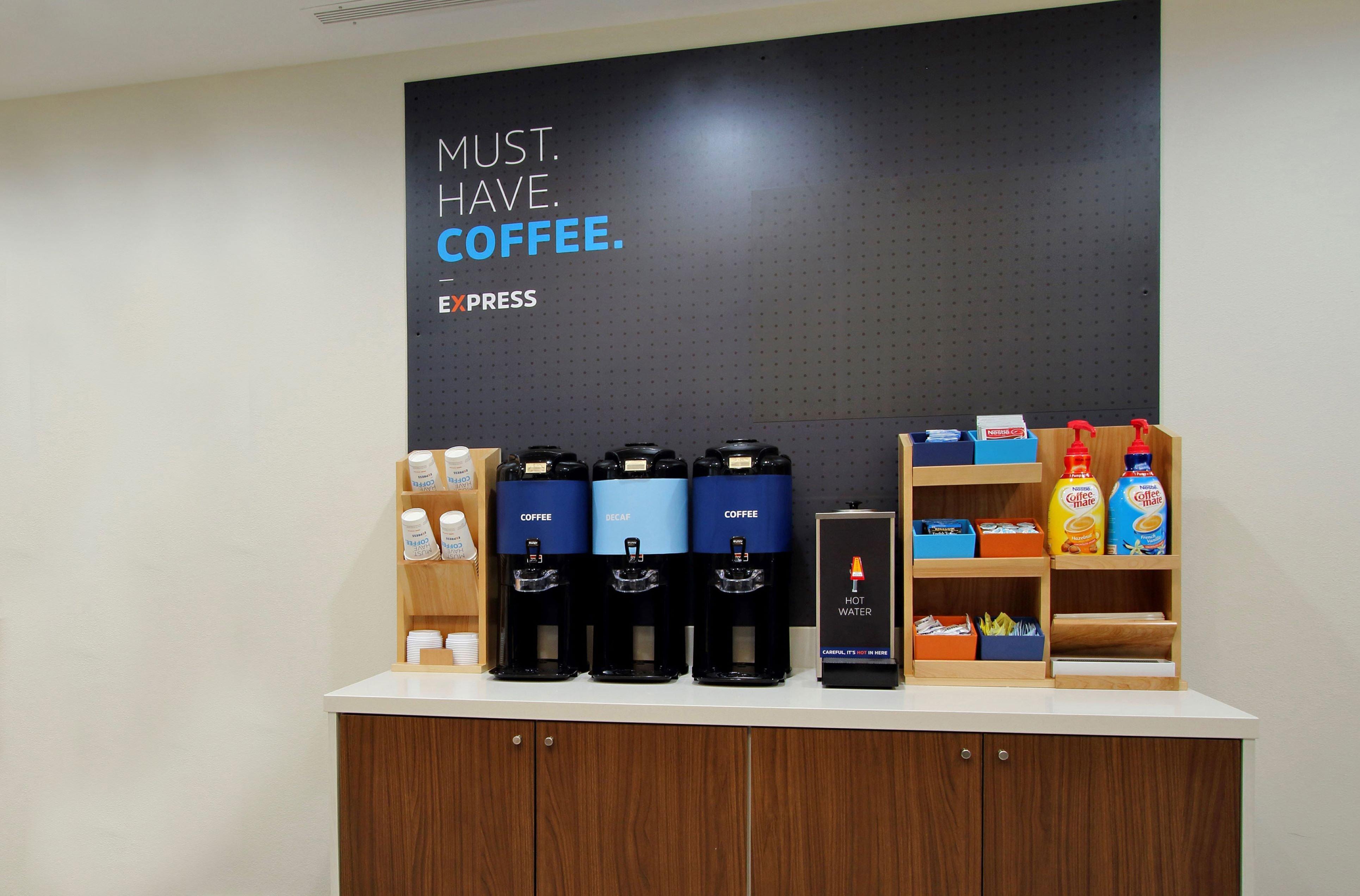 Holiday Inn Express Westley By Ihg Экстерьер фото